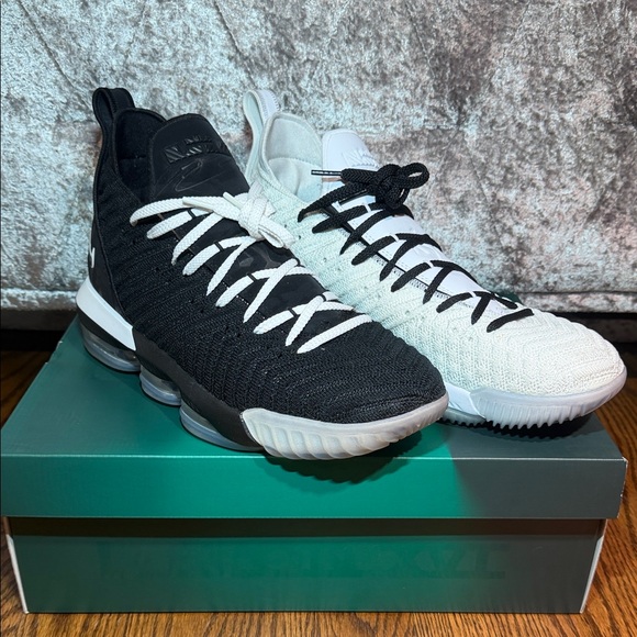 2018 Nike Lebron 16 XVI Equality White Black BQ5969-100 Sz13 like new condition